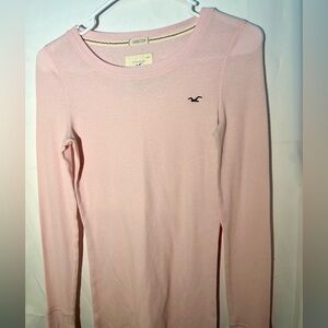 ✨Y2k✨Hollister Baby Pink Empire Waist Ribbed Top
Size:M
